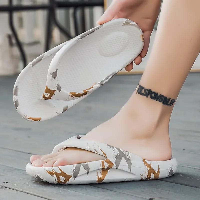 Большой размер 45 летние тапочки для мужчин 2024 новые крутые повседневные домашние однотонные шлепанцы мужские уличные сандалии на толстой подошве пляжная обувь