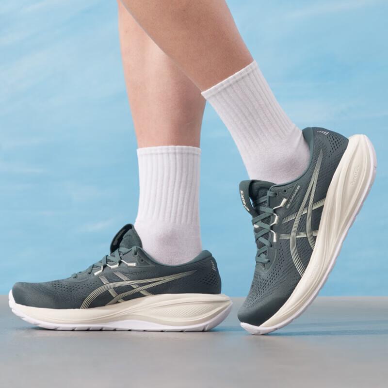 Asics Мужские беговые кроссовки GEL-CUMULUS