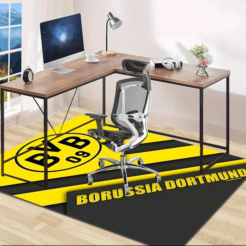 1pc Football Team Design Area Rug - Non-Slip, Soft & Cozy Floor Mat for Living Room, Bedroom, Office - Indoor/Outdoor Decorative Carpet