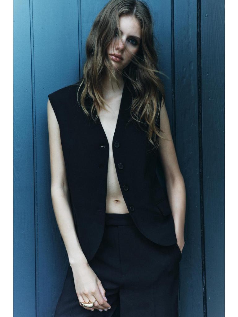 Женский безрукавный жилет на пуговицах и комплект повседневных брюк на весну/лето 2024 - Высококлассный европейский и американский стиль