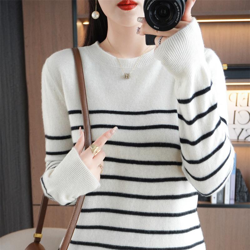 Autumn Striped Knit Sweater Women's Large Size Round Neck Loose Casual Long-sleeved Bottoming Shirt
