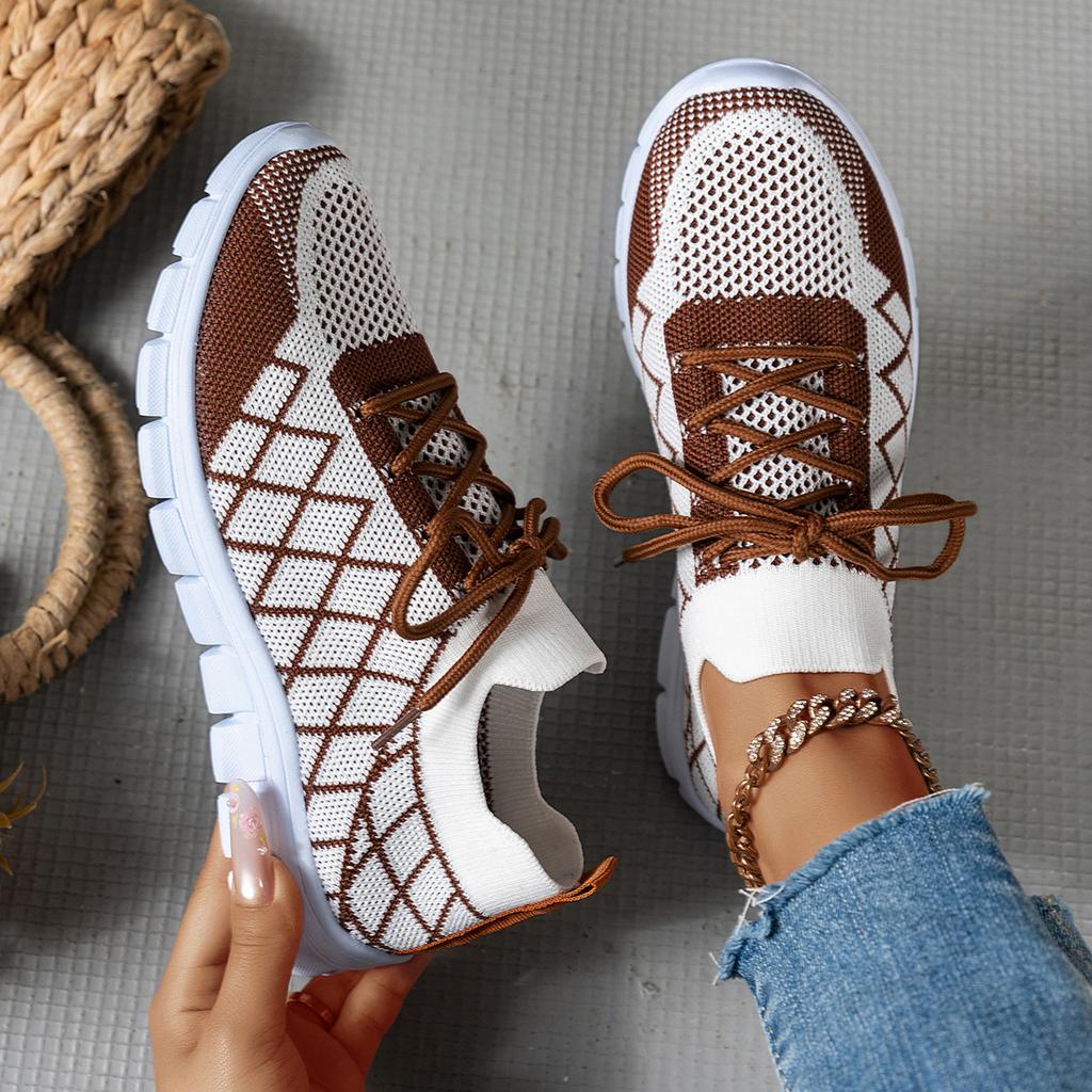 2025 New Plus Size Casual Shoes Women's Fashion Comfortable Fly Woven Flat Shoes Mesh Breathable Lightweight Wedge Sneaker