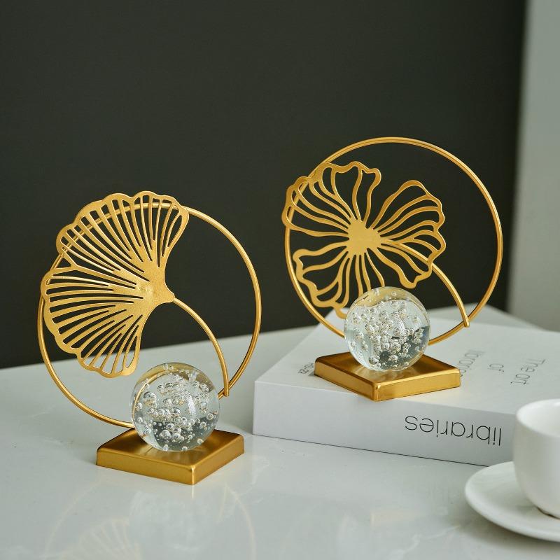 Creative Crystal Ball Ornaments for Home, Living Room, Office, Study, Entrance Hall and Wine Cabinet Decoration