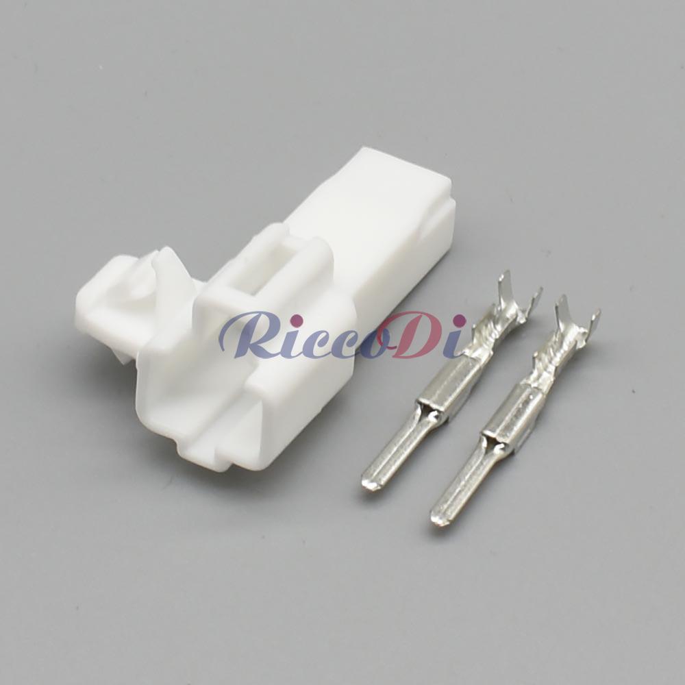 1 Set 2 Pins Male Connector 7282-7424/90980-11724 Plug Automotic Socket DJ70227Y-2.2-11