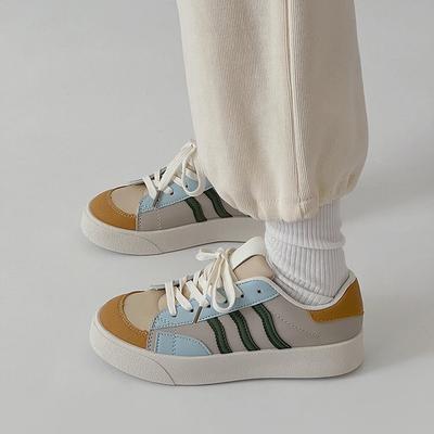 Женская обувь – Кроссовки