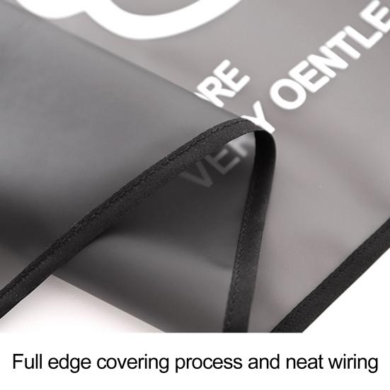 Useful Pocket Design Anti Stain Comfortable Back Lace-up Cooking Apron for Home Kitchen