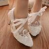 Fashion White Lace-Up Flower Wedding Bridal Shoes Design Pearl Spike Heels Pumps Women Round Toe Platform High Heels Luxury Prom Shoes