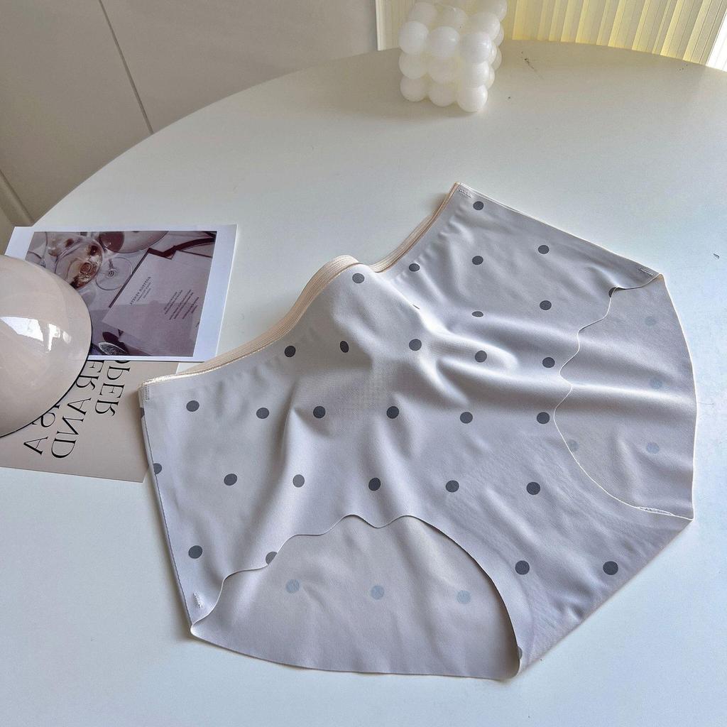 Milk Tea Flavor Ultra-Thin High-Elastic Seamless Cotton Mid-Waist Women's Underwear