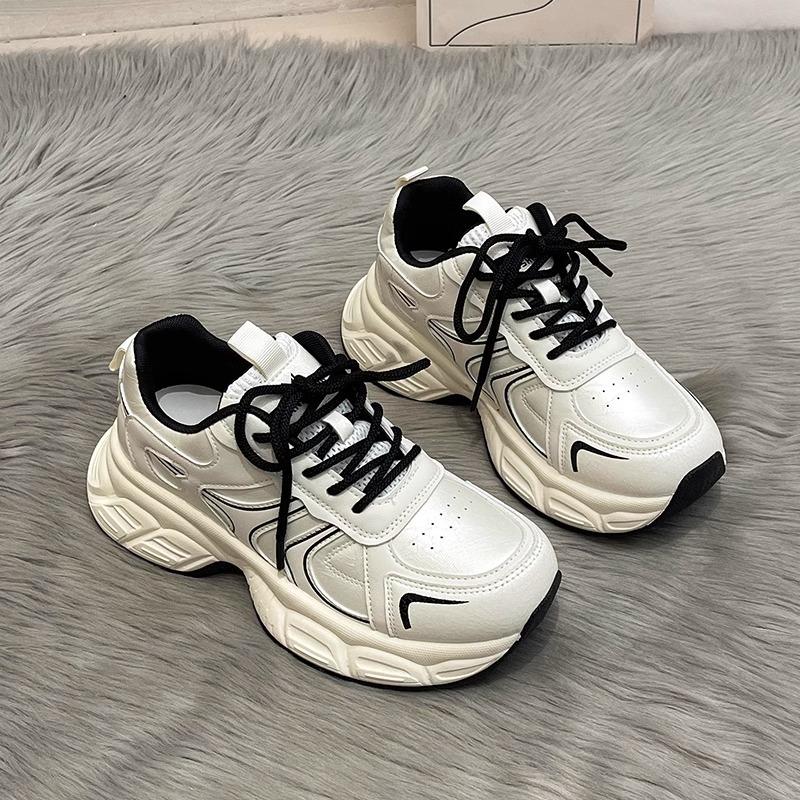 Popular Versatile Platform Dad Shoes Women's Spring and Autumn Small Men Increase In Height 2025 New Super Fire Fried Street Sports and Leisure Shoes