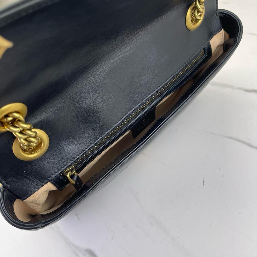 [Pre-Owned] Gucci GG Marmont Small Matelassé Shoulder Bag 'Black' - Excellent #1IPOC5G