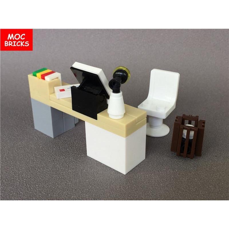 Стол для офисного компьютера из кубиков MOC, книга, лампа, рабочее место, стол, мусорное ведро, Строительные блоки, Собранные игрушки, подарок для детей