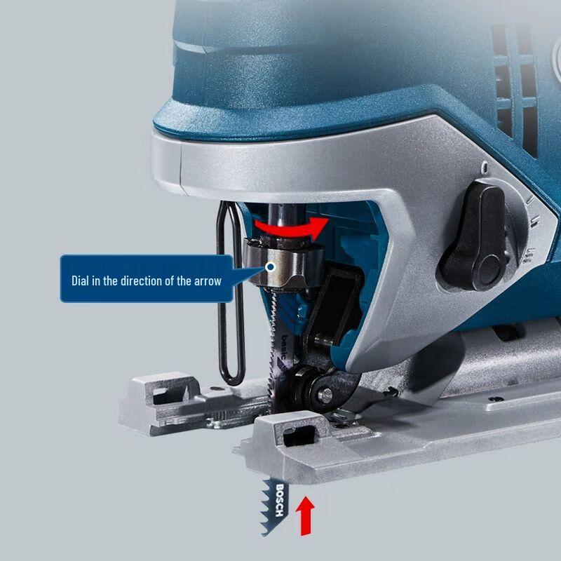 Bosch GST750 Electric Jigsaw CN plug (adapter included)