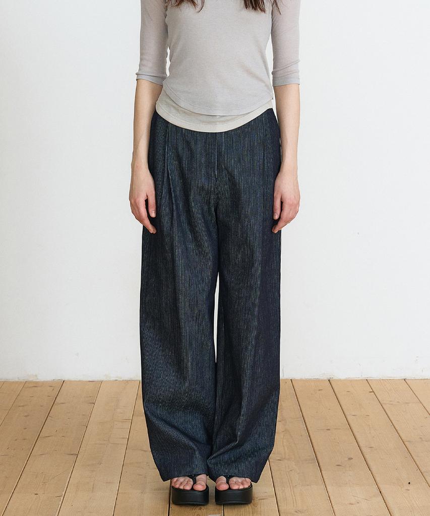 MAKE A TOAST Striped One-Pleat Denim Pants (Navy) Mbfspa002Nv