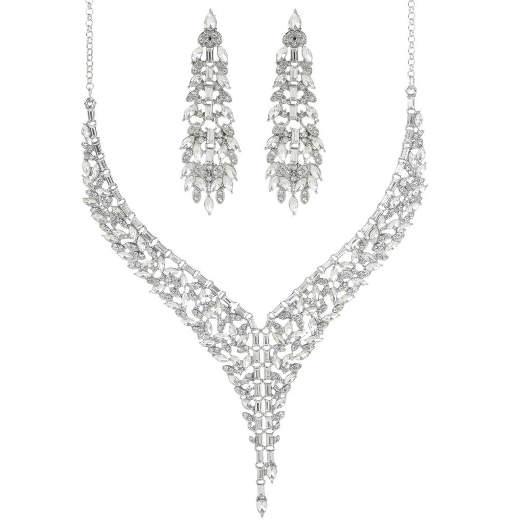 Новый модный набор украшений: серьги-гвоздики и колье