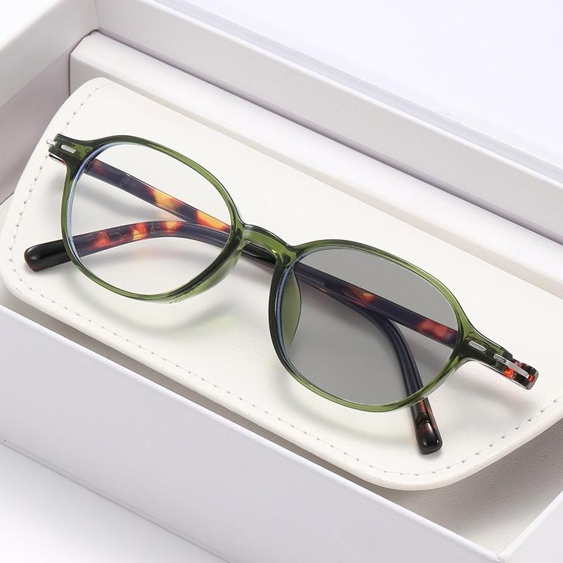 2026 Новые Ретро Овальные Очки с Защитой от Синего Света, Фотохромные, для Дальнозоркости, Унисекс, Ультралегкие Очки для Чтения от 0 до +4.0
