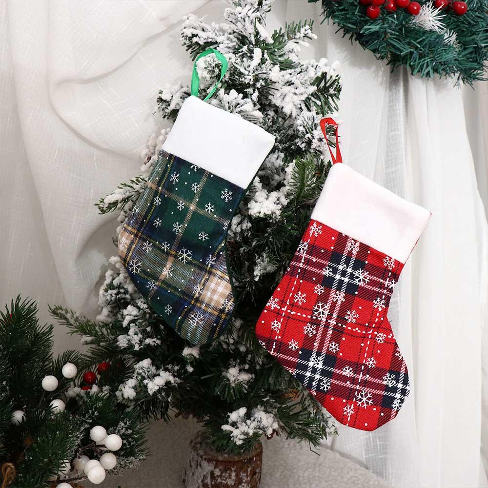 Мини-красные и зеленые клетчатые рождественские носки Снежинки Рождественские украшения для вечеринки