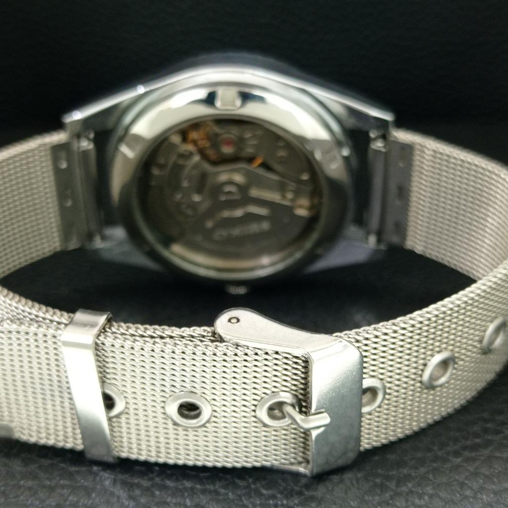 ОТРЕМОНТИРОВАННЫЕ ВИНТАЖНЫЕ МУЖСКИЕ АВТОМАТИЧЕСКИЕ ЧАСЫ SEIKO 5 ЯПОНИЯ ЧЕРНЫЙ ЦИФЕРБЛАТ a444298-1