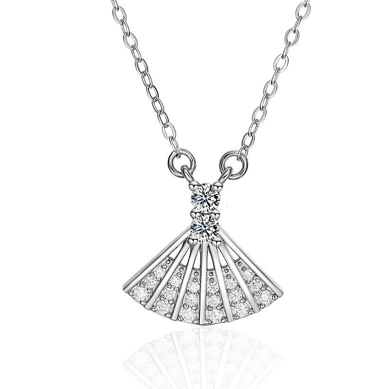New Skirt Necklace Chain Chain Chain Women Small Luxury Inlaid Japan and Korea Simple Fan Pendant