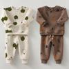 Теплые детские костюмы для малышей, 2 шт., флисовый свитер для девочек и мальчиков, топ + штаны, одежда с принтом для малышей