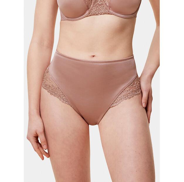 Трусы классические с высокой талией Triumph Ladyform Soft Maxi