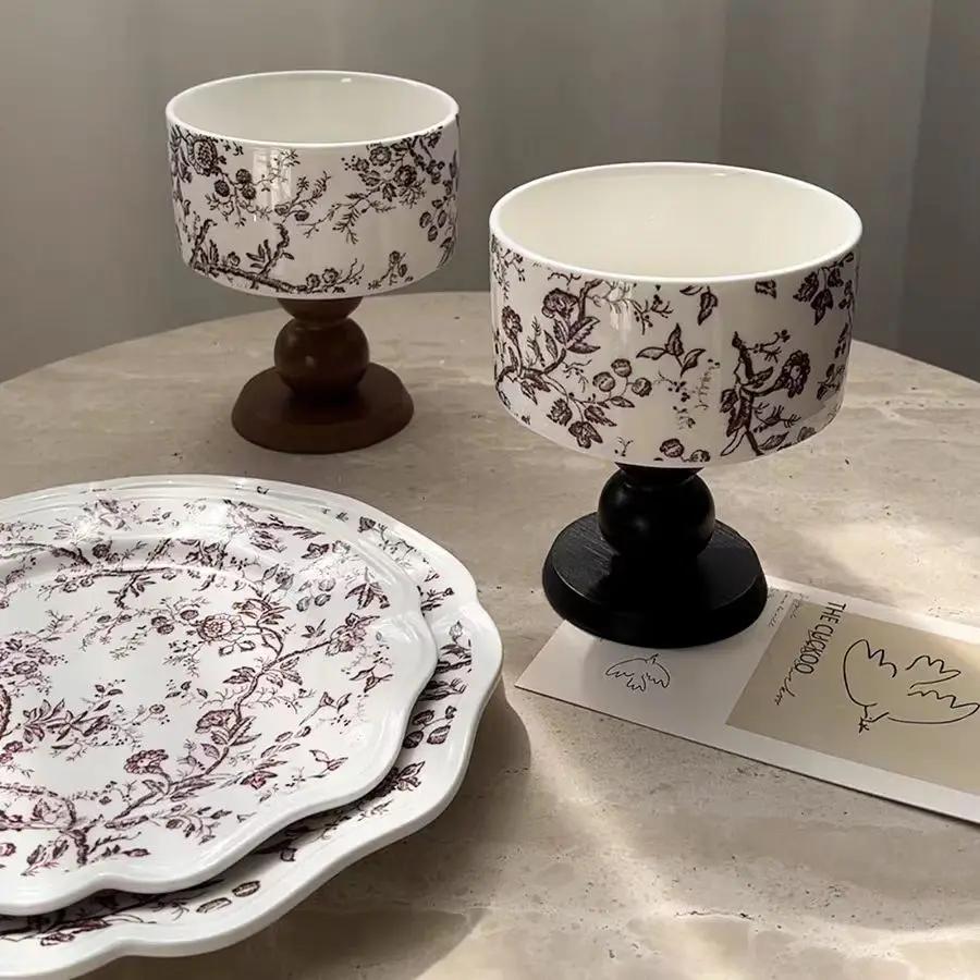 Новая креативная керамическая тарелка для закусок в стиле ретро на высоких ножках, изысканная чаша для чая, фруктов и блюдца, французская десертная чаша, высокий деревянный бокал для вина