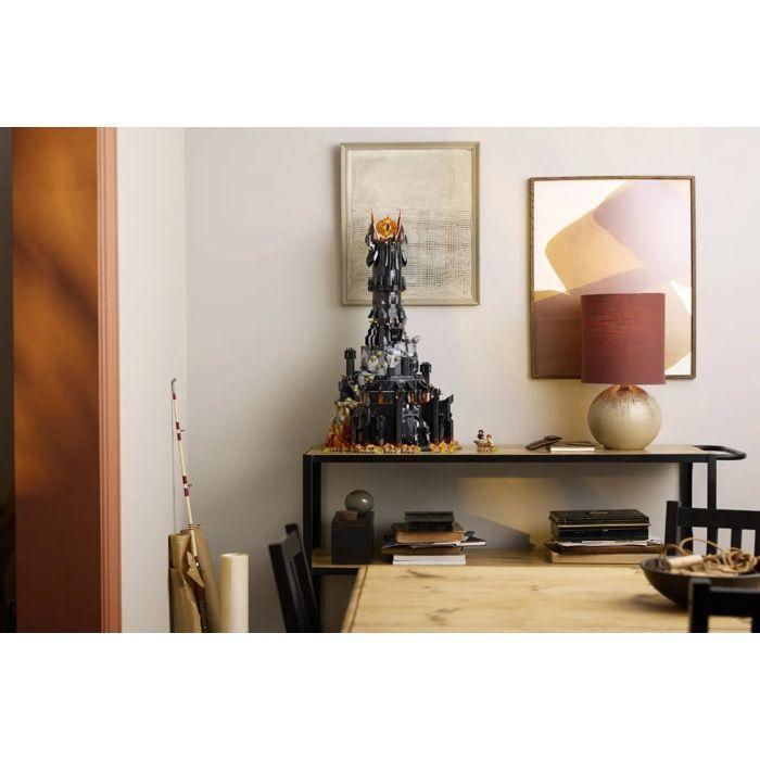 Modèle LEGO - Le Seigneur Des Anneaux - Barad-dûr - 5471 Pièces - 10 Figurines - 83x45x30 Cm