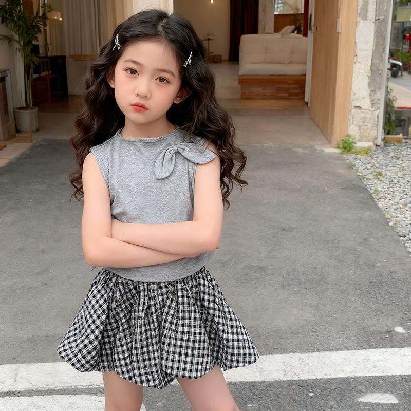 Летний серый жилет и юбка-пачка в горошек для девочек, комплект 2025