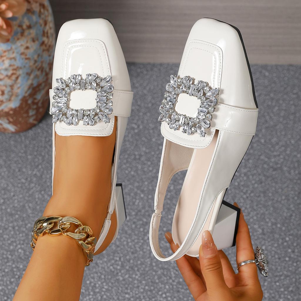 Женские сандалии Сандалии на толстом каблуке с пряжкой из водных бриллиантов Женские летние 2025 Новые туфли Баотоу Женские французские ретро туфли с квадратным носком