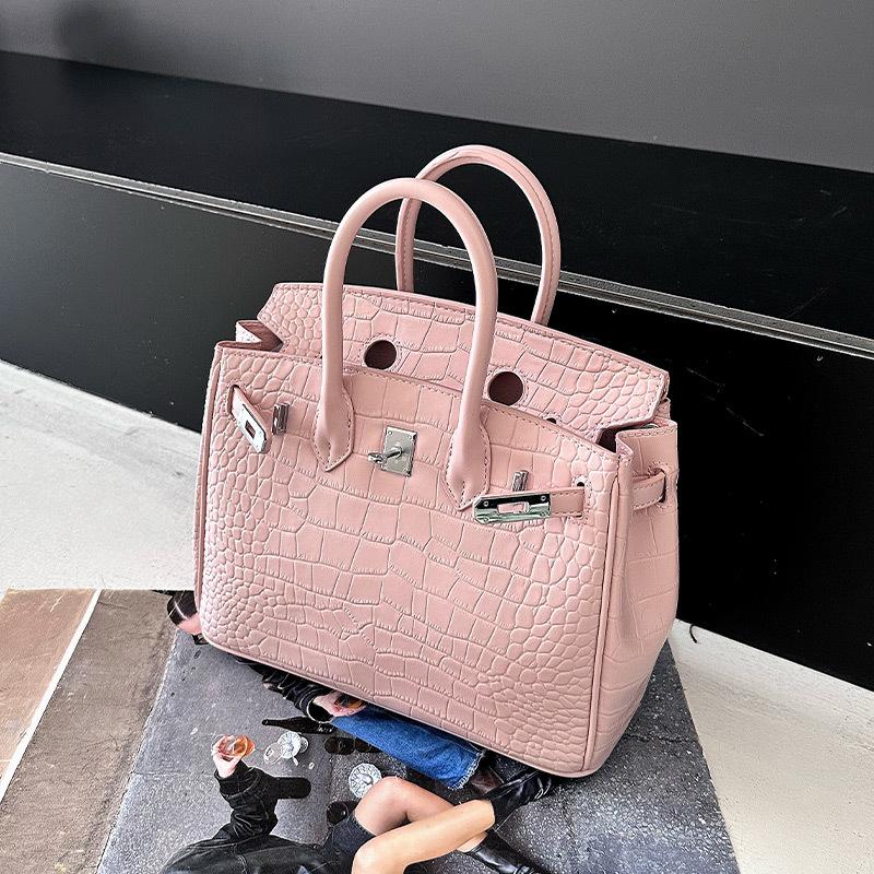 Fashion crocodile pattern portable platinum bag women's new high-end texture shoulder messenger bag European and American retro