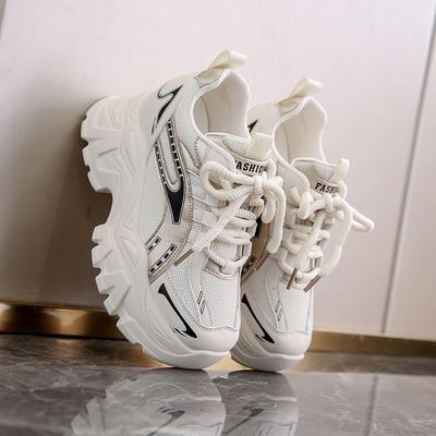 Женская спортивная обувь с увеличением роста, маленькая повседневная обувь с увеличением роста 2025 осень-зима, взрыв интернет-знаменитости, толстая подошва, легкий вес