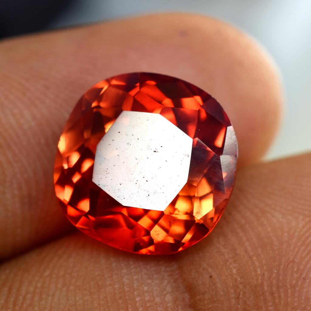 Orange Sapphire Square Cushion Cut 9.50 Ct Natural Loose Gemstone