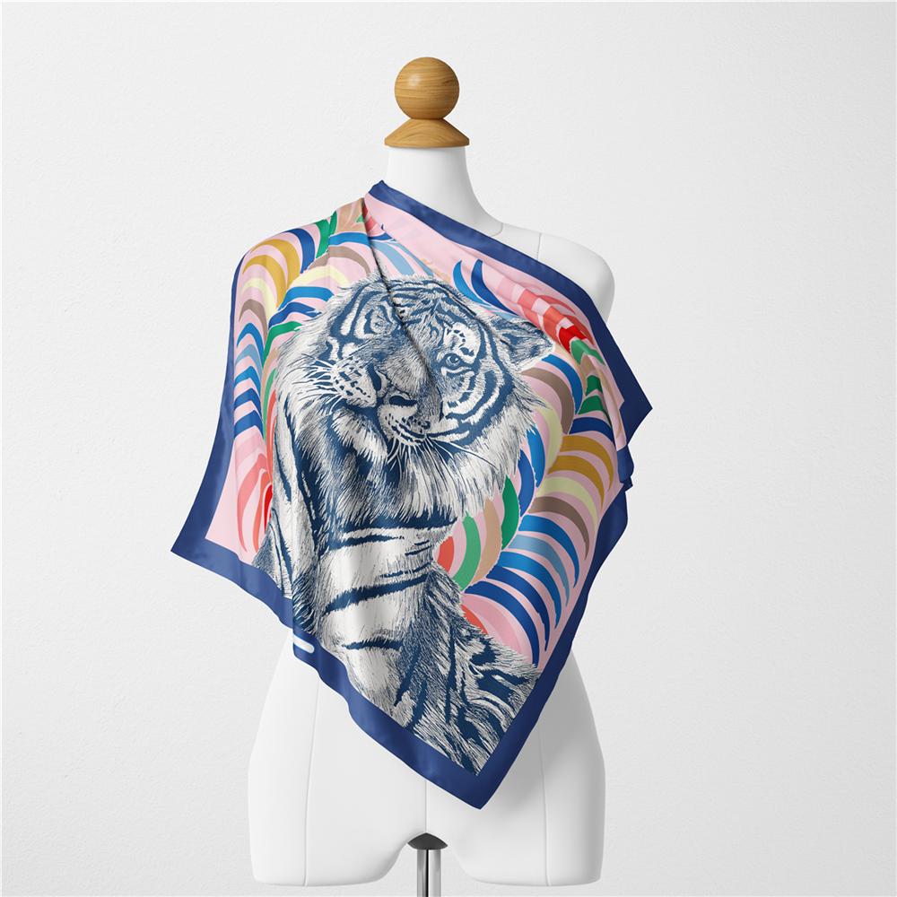 Twill Silk Scarf Women Indian Tiger Print Square Scarves Wraps Bandana Small Hijabs Silk Foulards Tie Headband Neckerchief 53CM