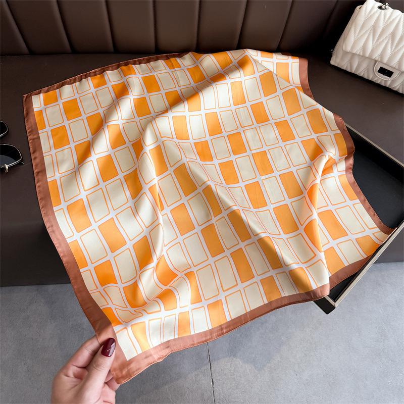 Luxury Block Printed Designer 70Cm Square Silk Women'S Scarf Satin Scarves Fashion Shawl Headscarf Headband Bandana Hijab Wrap