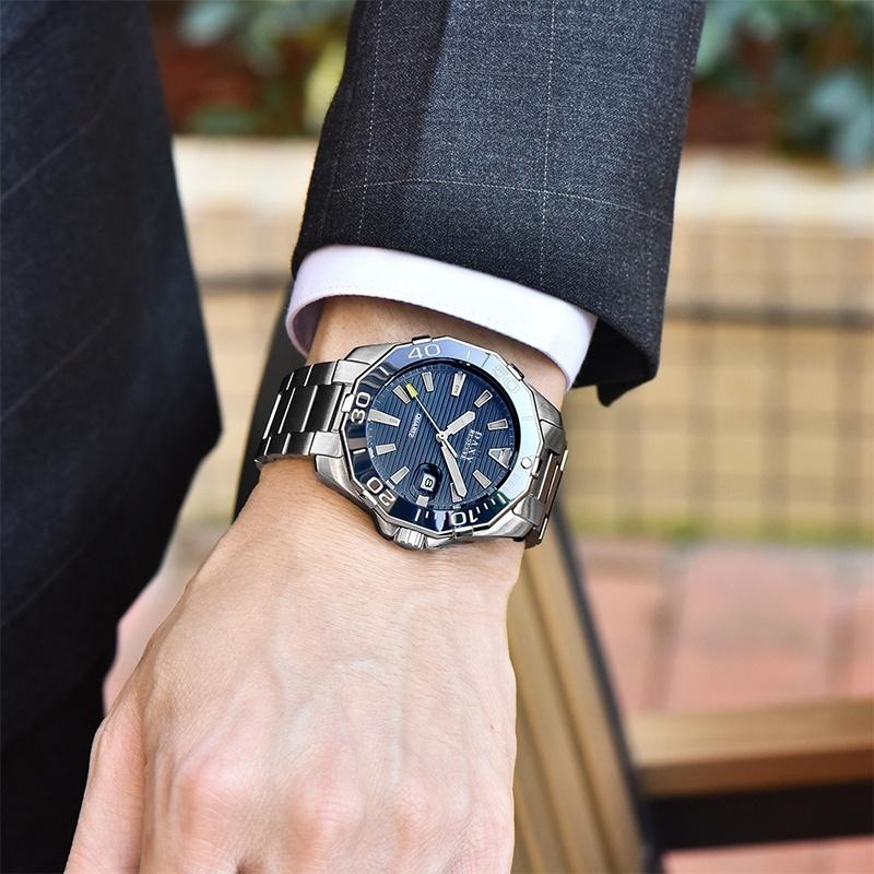 Luxury Fashion Quartz Watch Men Week Date Clock Stainless Steel Sport Watch Men Quartz Wristwatch Christmas Gift for Men