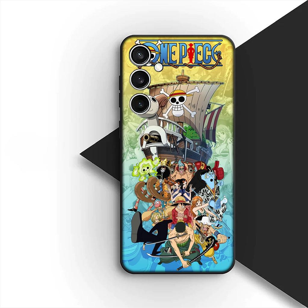 for Motorola Moto G55 G45 G75 G85 G35 Edge 50 30 Fusion 40 NEO Ultra Pro Phone Case Nico Robin One Pieces Luffy Roronoa Zoro