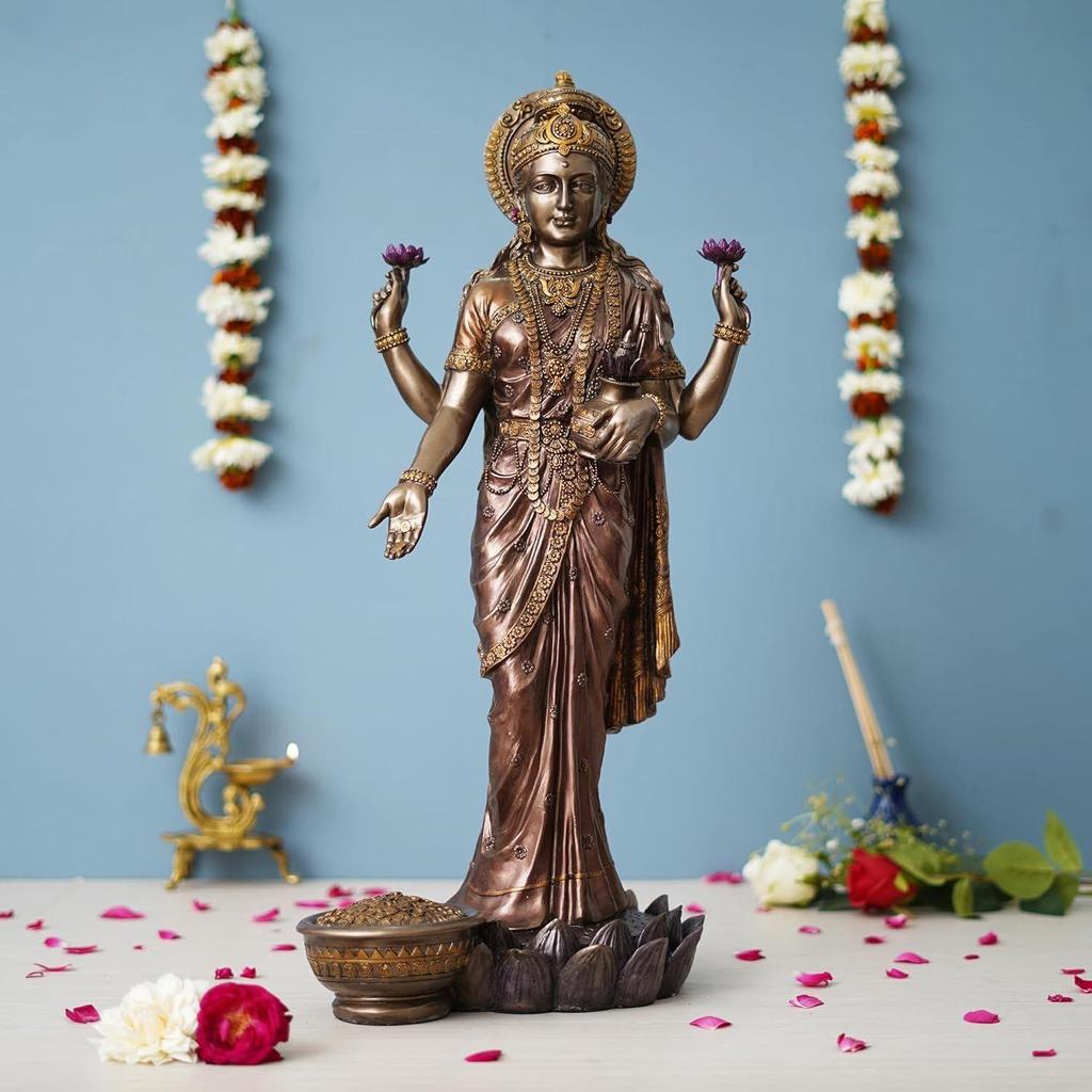 Бронзовая статуэтка богини Лакшми, стоящая на цветке лотоса с горшком для денег, декоративная статуэтка для подарка