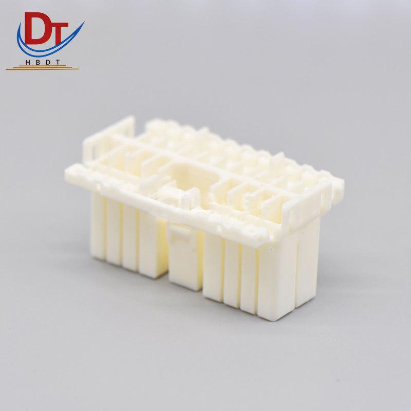 18-Pin Automotive Wire Harness Plug Connector Housing