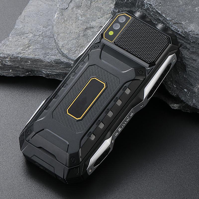 YEEMI Q8 2G GSM прочный телефон с большой батареей, двумя фонариками, 2,4-дюймовым HD-экраном, двумя SIM-картами, большими кнопками