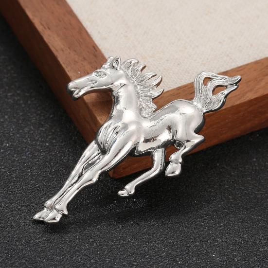 Horse Brooch Exuding Elegance Power Bold Sophisticated Design Retro Brooch Pin Vibrant Fashion Accessory