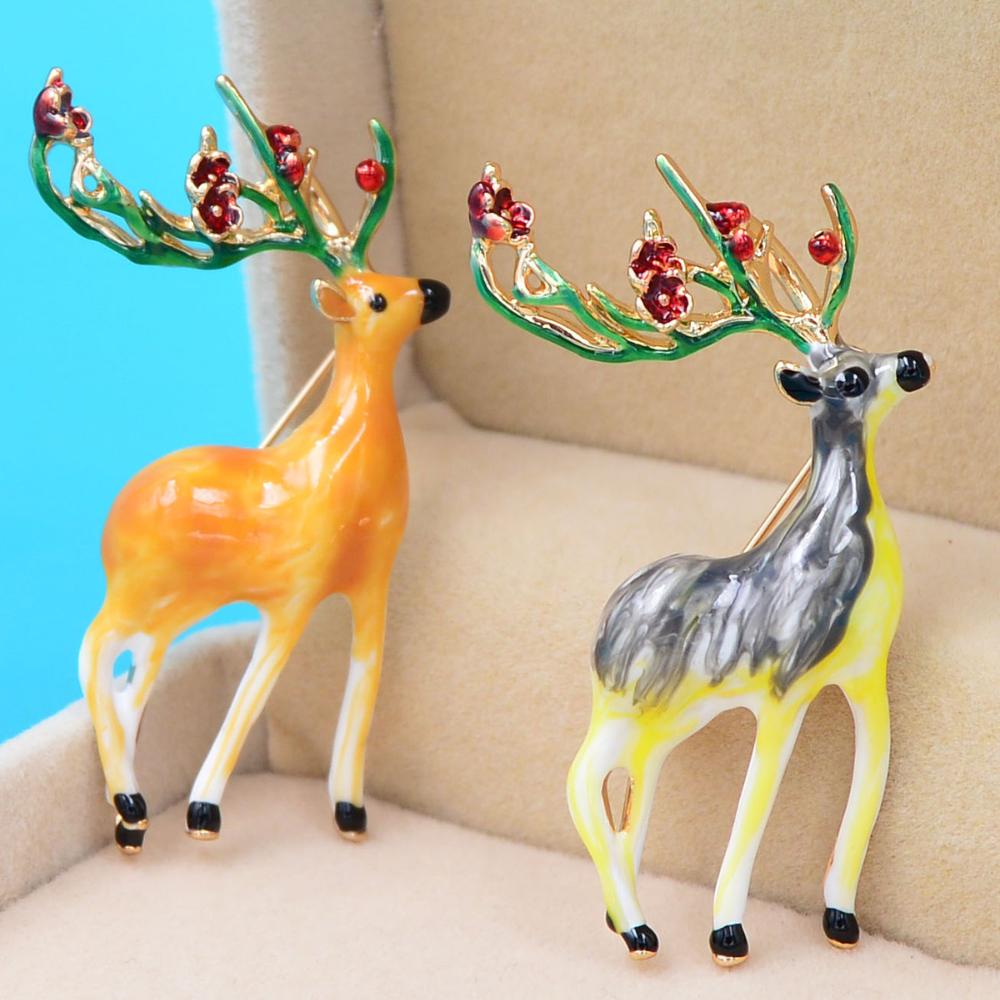 Blucome Christmas Enamel Pins Cute Catoon Anime Sika Deer Brooch for Woman Man Suit Hijab Pins Christmas Gifts