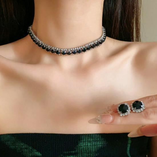 Серьги-гвоздики и колье с изумрудными стразами, квадратные - Женские роскошные украшения с элегантностью придворного стиля