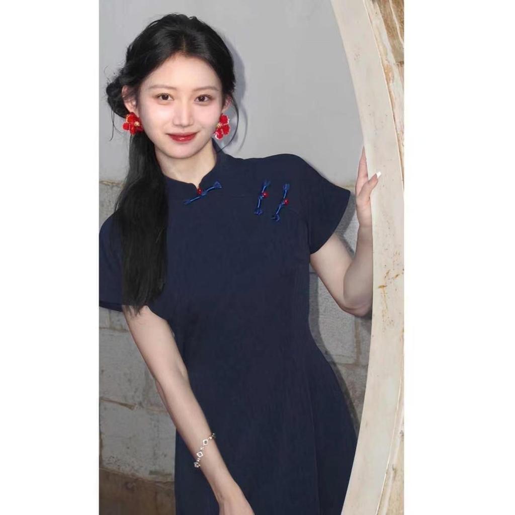 Новый темно-синий cheongsam с пуговицей-лягушкой: Повседневное платье в ретро-дзен стиле