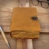 Винтажный кожаный журнал ручной работы - Пустая Книга Теней для заклинаний, Журнал Гримуар, Дорожный блокнот для записей, Бумага с рваными краями, Застежка-замок