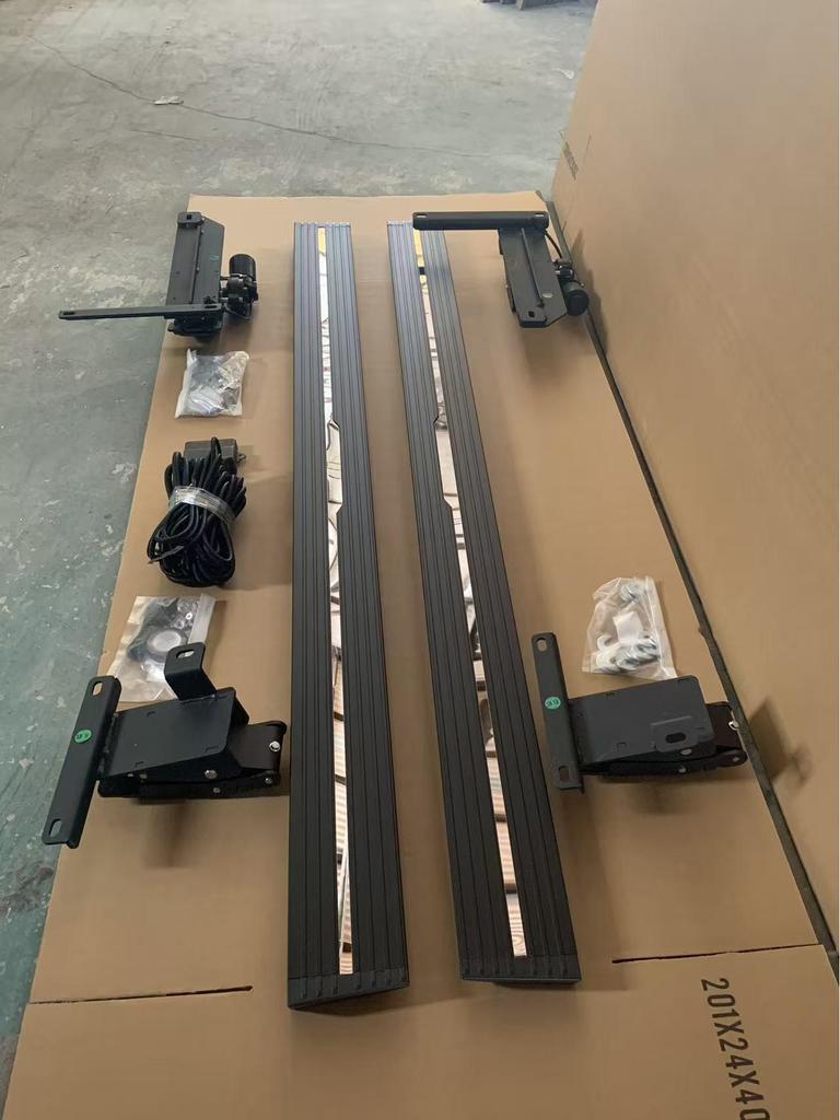 2026 Wenjie M7 Electric Pedals: Automatic Telescopic Side Pedal for Range Extender Model