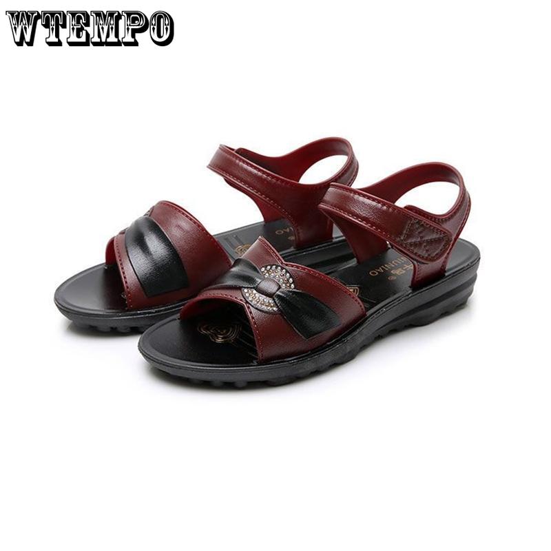 Sandals Women's Soft Bottom Flat Shoes Comfortable Wear-resistant Middle-aged Pregnant Women Non-slip Large Size Sandals Women