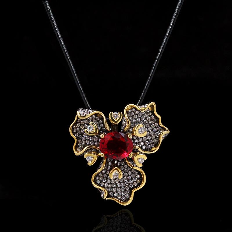Black and Gold Two Color Flower Diamond-inlaid Womens Necklace Pendant