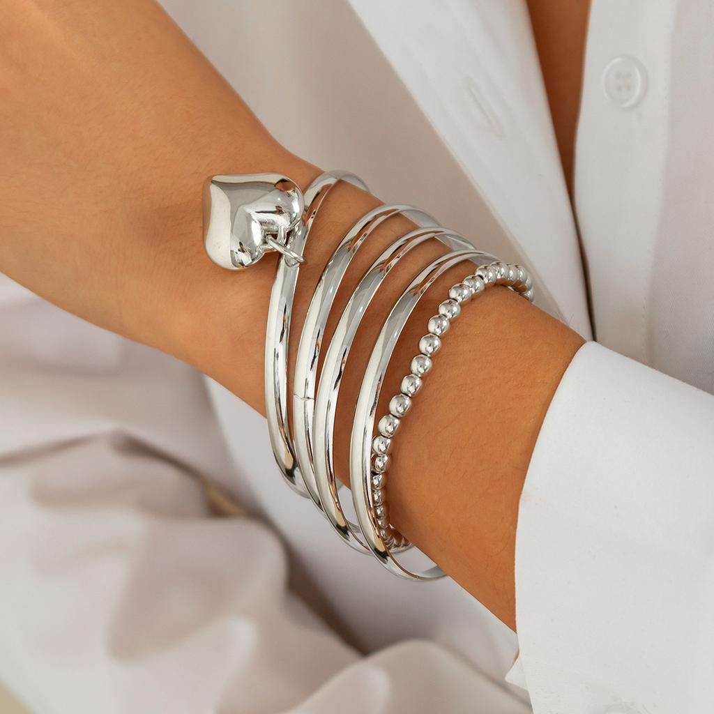 Bracelet Simple Love Heart Pendant Bracelet Set, Exaggerated Metal Beads Stacked To Wear Jewelry