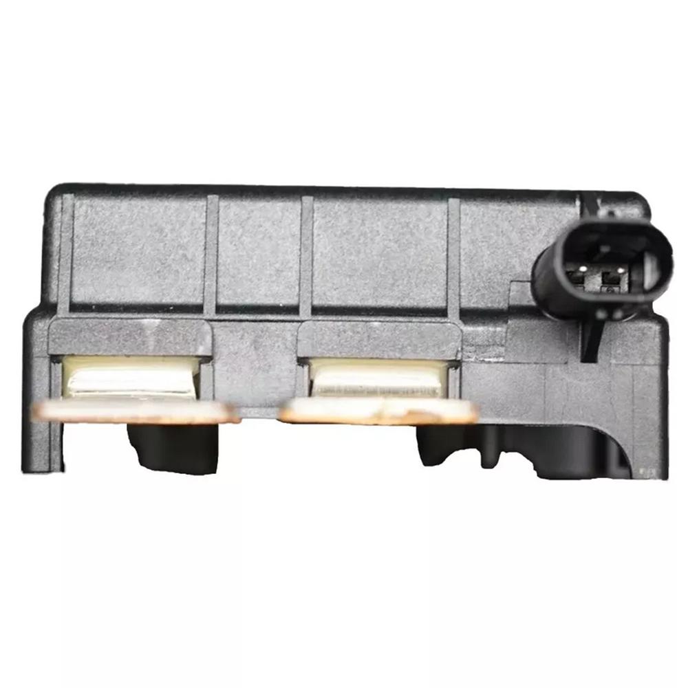 Fuse Box Relay Module Regulator For Mercedes W205 W222 W166 W204 W447 A0009822223