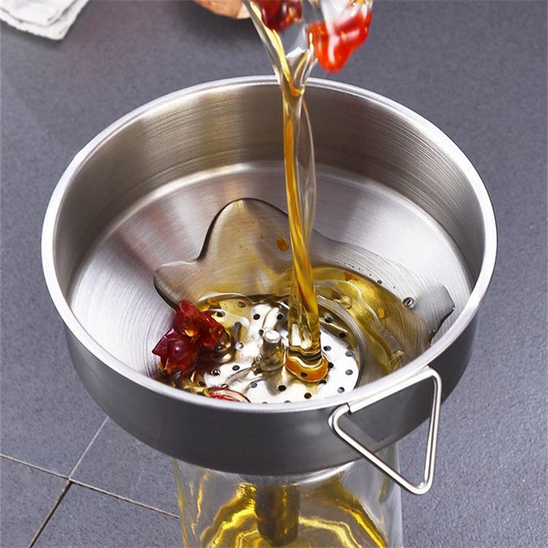 Big Stainless Steel Funnels Kitchen Oil Liquid Metal Hopper with Detachable Filter Wide Mouth Funnel for Canning Kitchen Gadgets