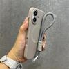 Магнитный чехол из жидкого силикона Apple 16 с ремешком для iPhone 15 Pro Max